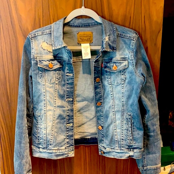 Levi's Other - Levi Jean Jacket Girls XL 13-15yrs Distessed